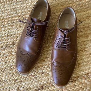 Men’s Wingtip Shoes size 10.5